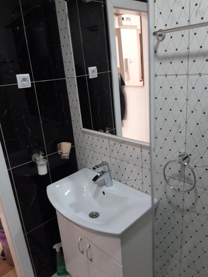 Apartment Stan Na Dan Simikic Bijeljina